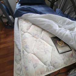 2 Mattress Bed Pullout With Frame