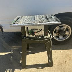 Vintage MAKITA Model 2708 Table  SAW W/Stand 