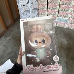 Pop Mart Mokoko Close to Sweet Doll