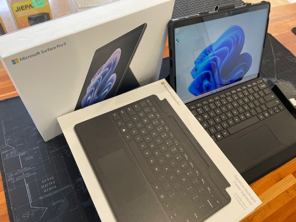 Microsoft Surface Laptop i7 1255u 16GB RAM 256GB SSD