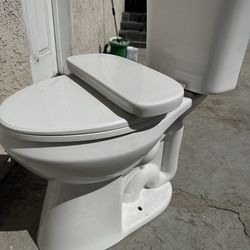 Glacier Bay Power Flush 2 Piece 1.28 GPF Extra Tall (Please Read Description)