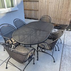 Outdoor Table and Chairs