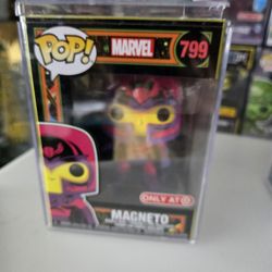 Funko Pop Blacklight Magneto 