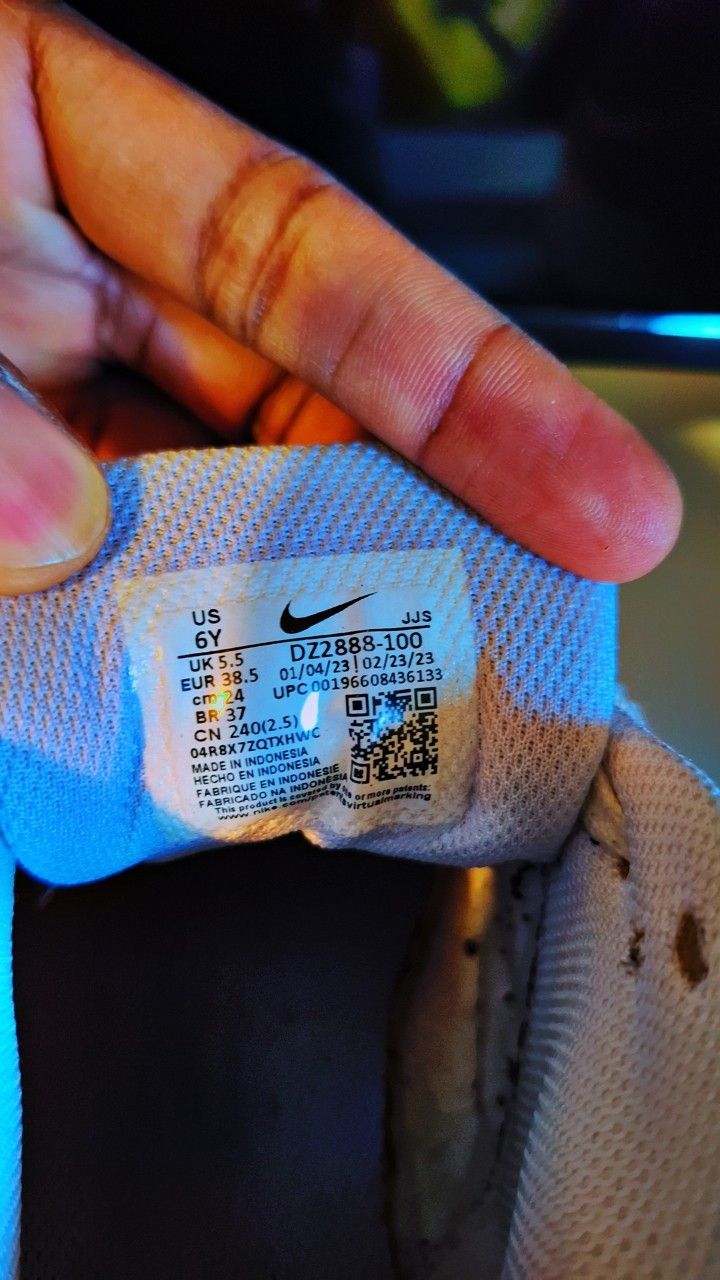 Nike