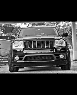 Jeep Grand Cherokee SRT8 SUV
