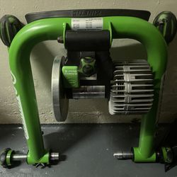 Kurt Kinetic Road Machine Folding Indoor Fluid Resistance Cycling Bike Trainer Smart 2
