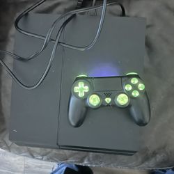 PS4 Console 