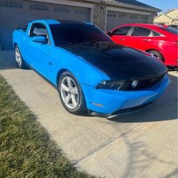 2010 Ford Mustang