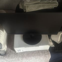 Acer 18’ inch monitor