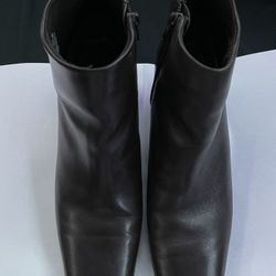 Dark Brown Leather Boots!
