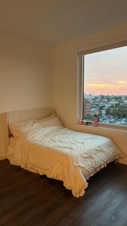 Full Size Bed Frame + Mattress