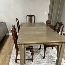Modern Dining Table 