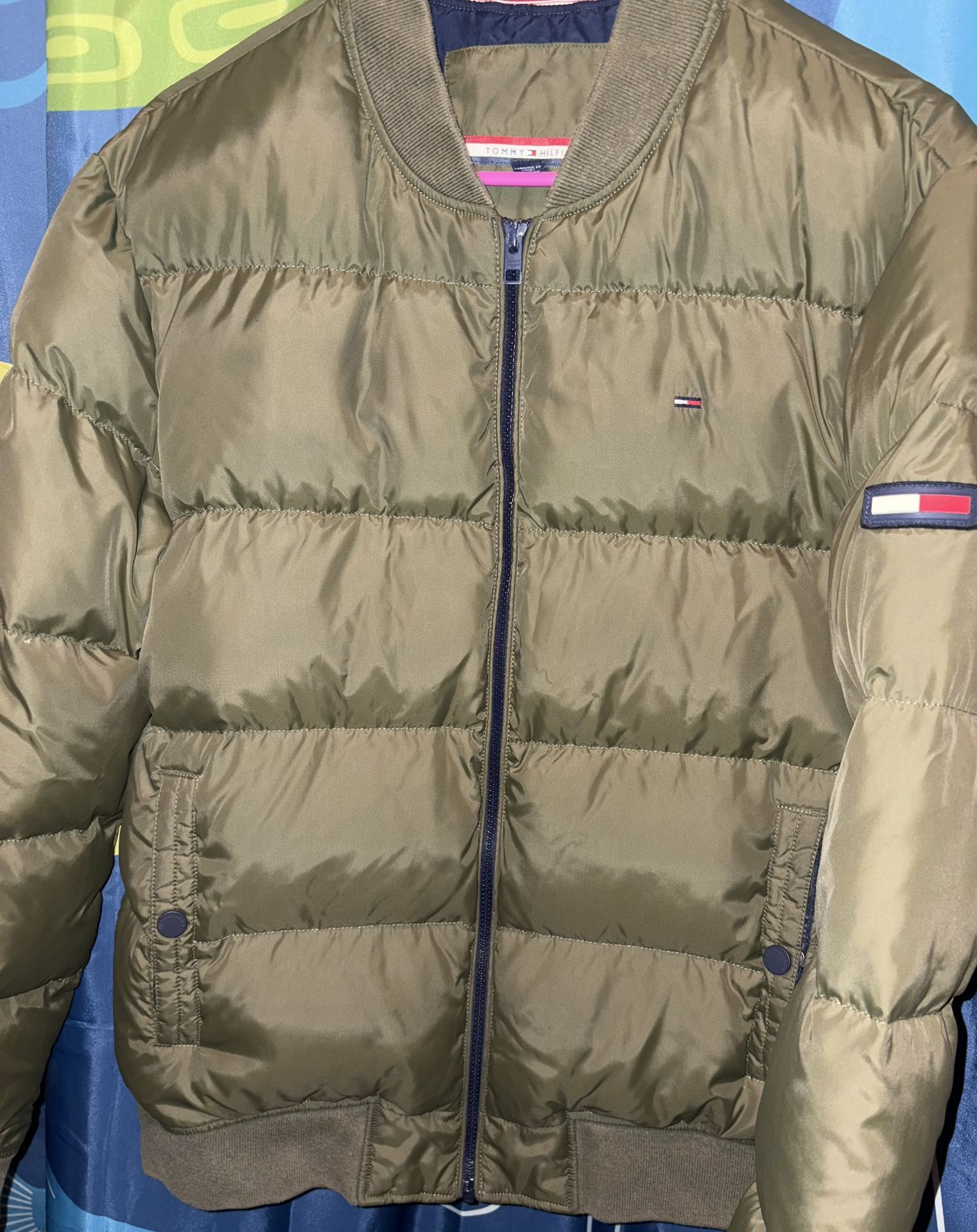 VGC Men’s Tommy Hilfiger Bomber Jacket. Large