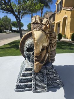 Aztec Warrior Skull Statue – Unique Tribal Decor
