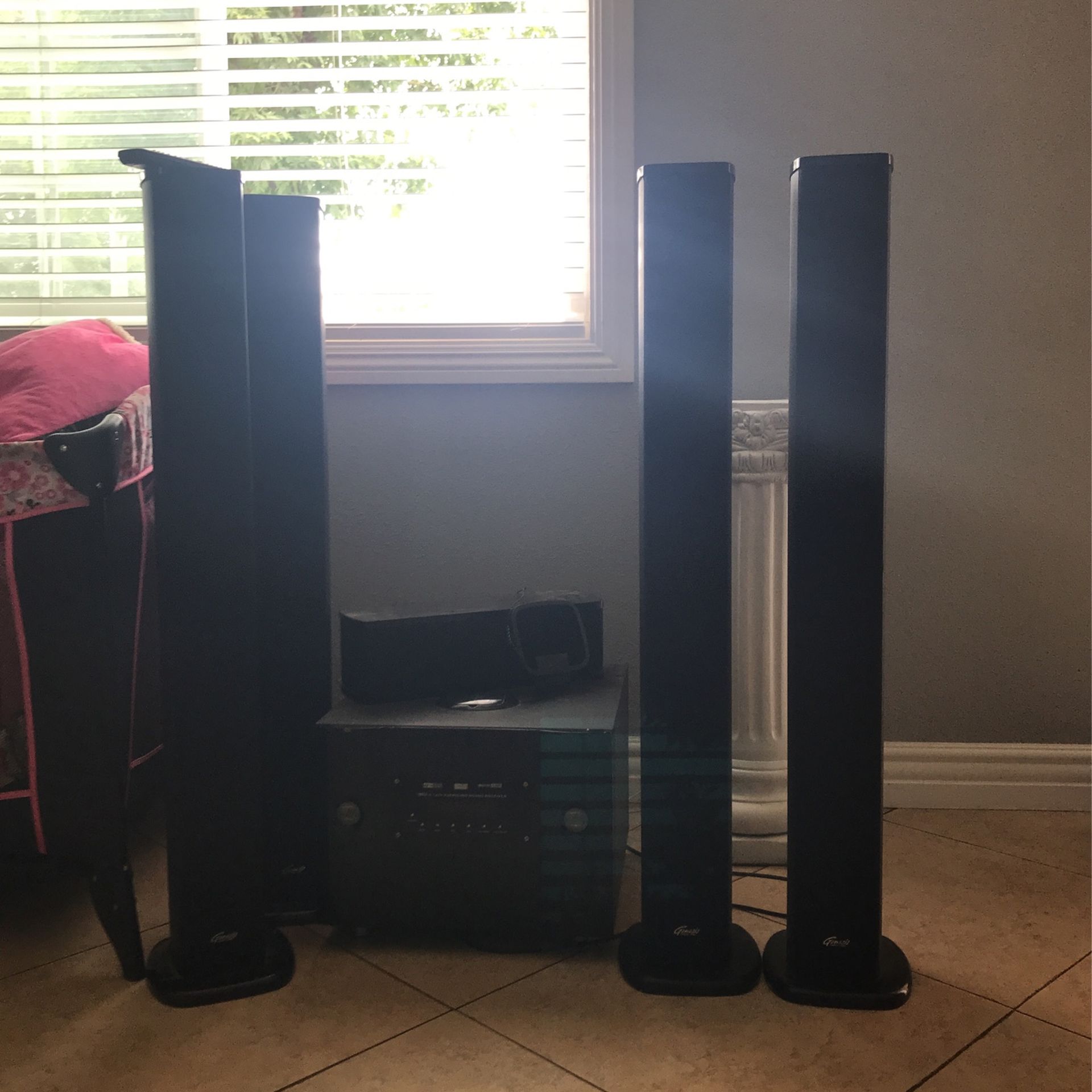 Genesis Media Labs Surround Sound for Sale in Perris, CA OfferUp