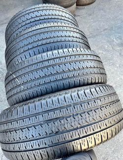 275/55r20 Bridgestone Tires Cón 80% De Vida Las 4 