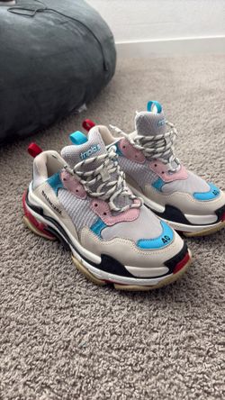 Balenciaga triple s, size 10 women