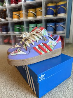 Adidas Rivalry Grandmas Couch