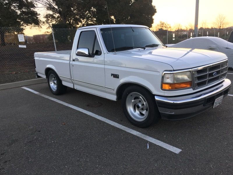 Ford 5.0 f150 short bed auto lowered 3-5