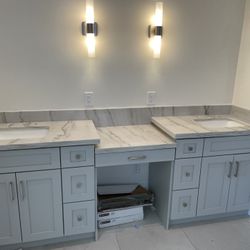 Granite Counter Tops/ Granito 