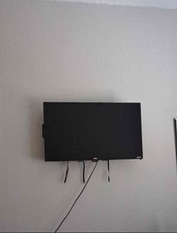 Onn smart TV  - Perfect Bedroom or Office Size 22 inch