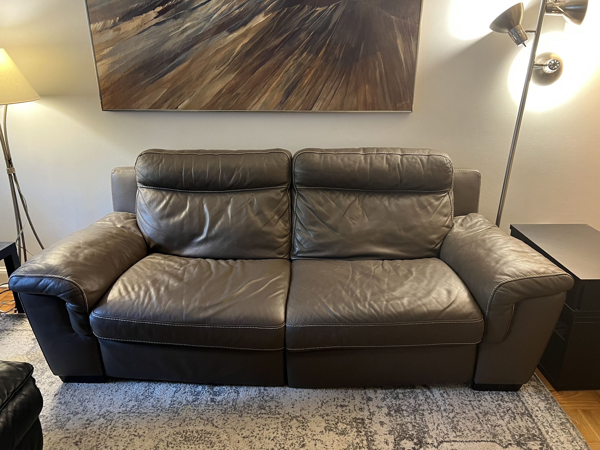 Power Automatic Leather Couch