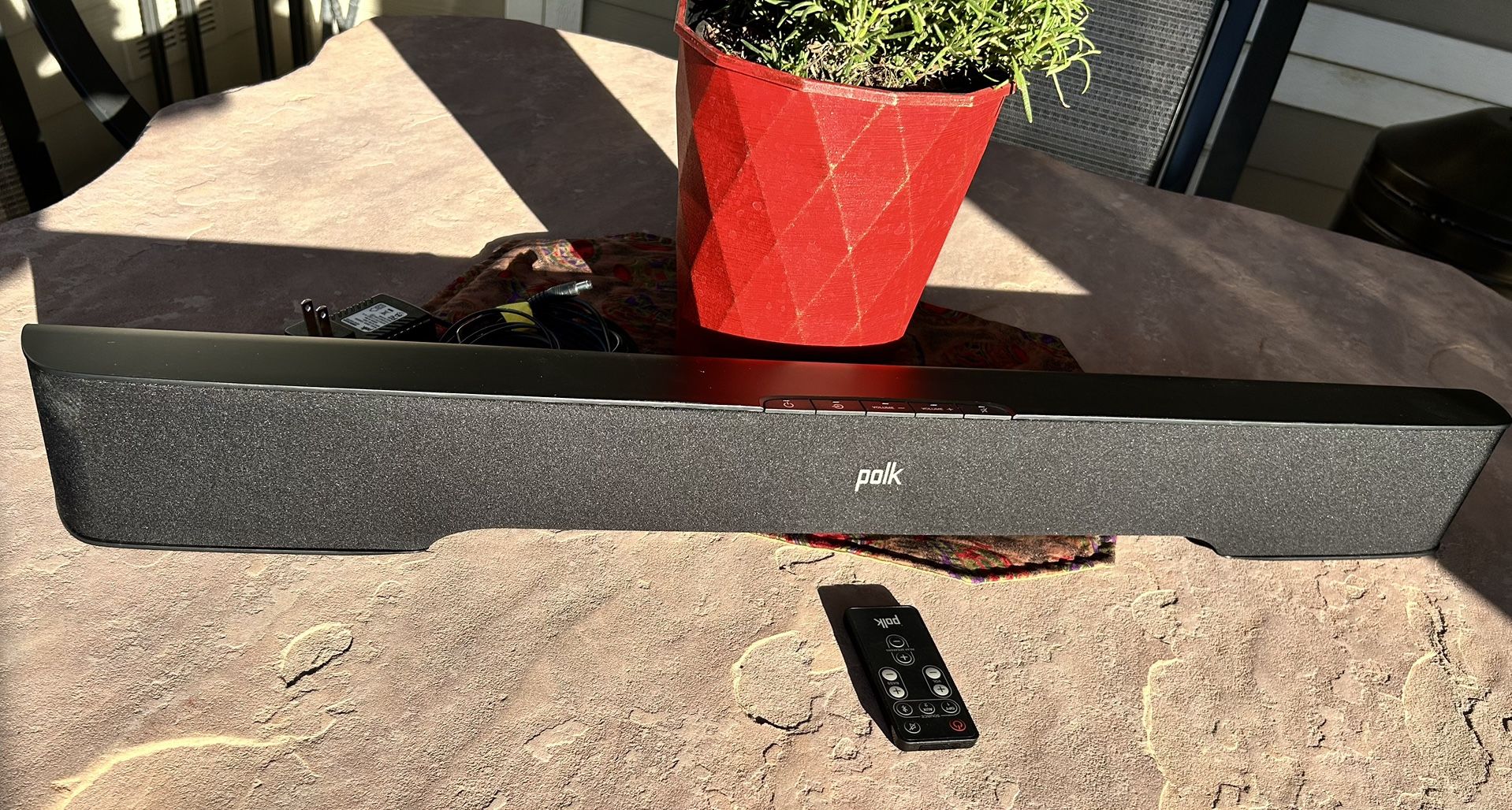 Polk DSB1 Sound Bar, Bluetooth w/Remote -Perfect 