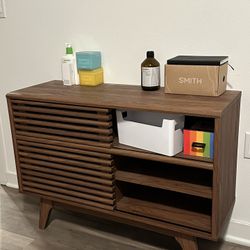 Console for TV/Vinyl