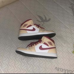 Size 8 1/2 used- Jordan 1 Mid Light Curry Cardinal Red