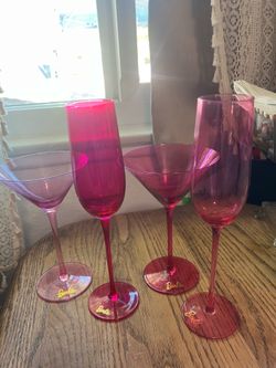 set of barbie pink glasses