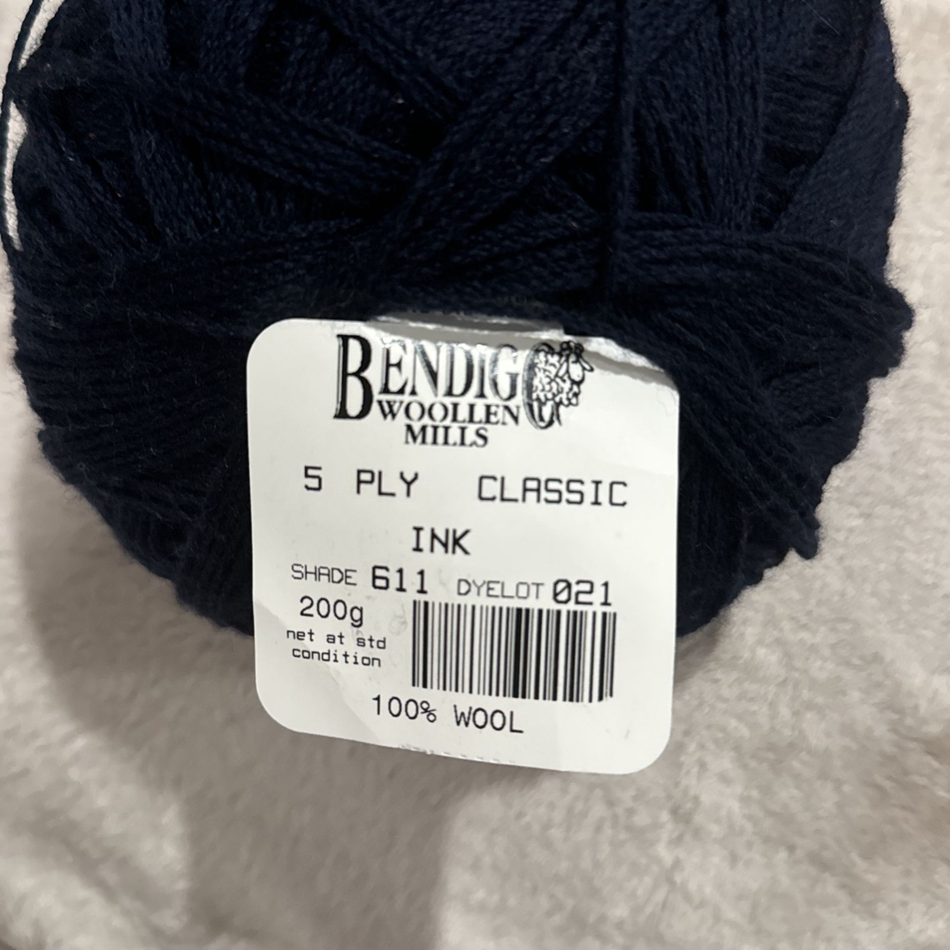 BENDIGO WOOLLEN MILLS yarn 5 Ply. Classic • INK • 100 % Wool