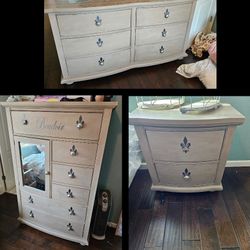 Dresser Set Of 4