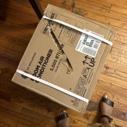 GE Window Air Conditioner Unit, 5,000