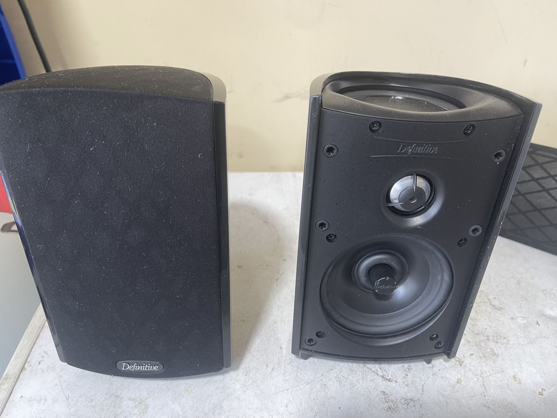 Definitive Promonitor 800