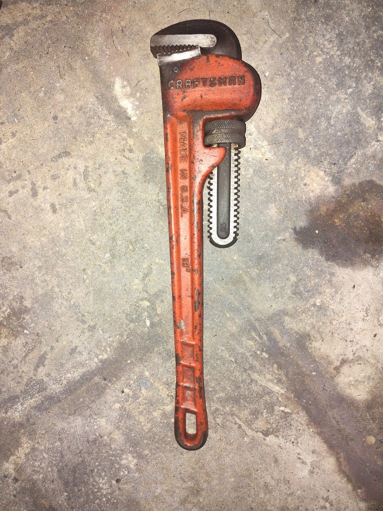 Craftsman Pipe Wrench