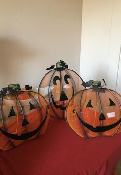 Pumpkins set , light metal, new