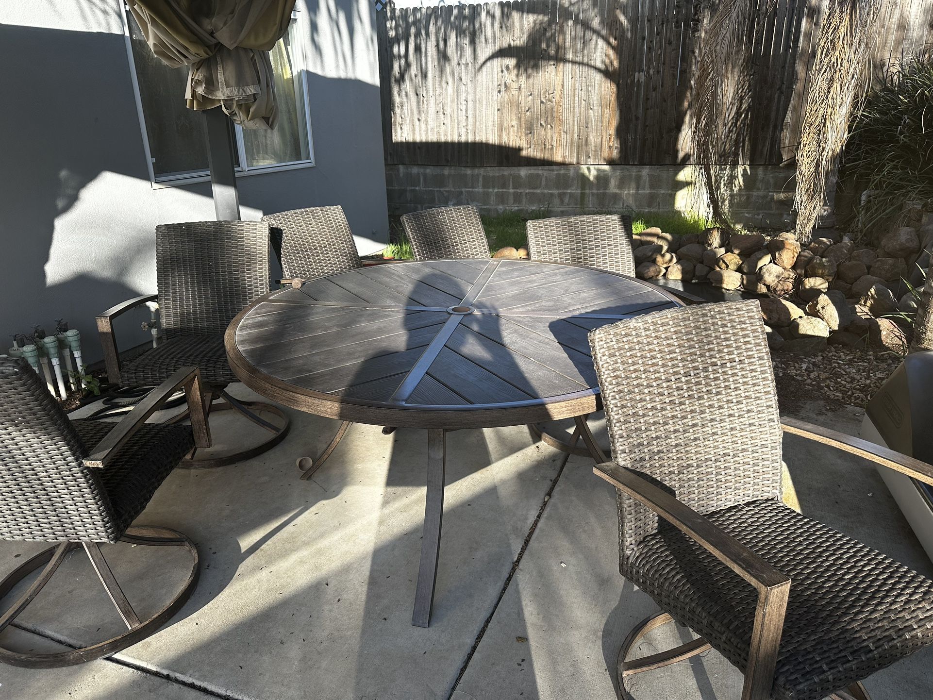 Table Outdoor With 6chairs 