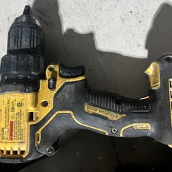 Dewalt Driver DCD708
