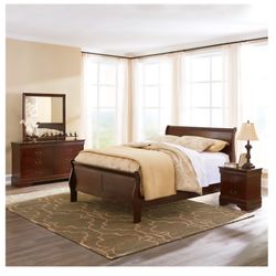 Complete Queen Bedroom Furniture Set 