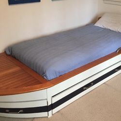 Kids Twin Boat Bed