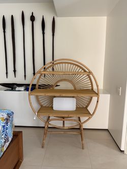 Bamboo round shelves