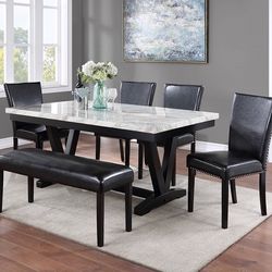 BRAND NEW Dining Sets