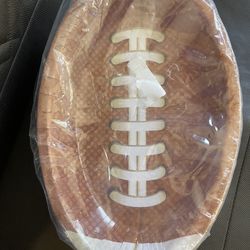 40 Football Plates