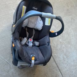 Chico Infant Car seat 