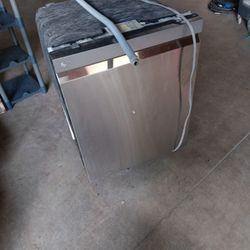 Dishwasher $50