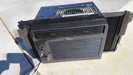 Window air conditioner aire acondicionado clima