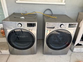 LG ThinQ Washer & Gas Dryer Set – Both Work Great – $750 OBO