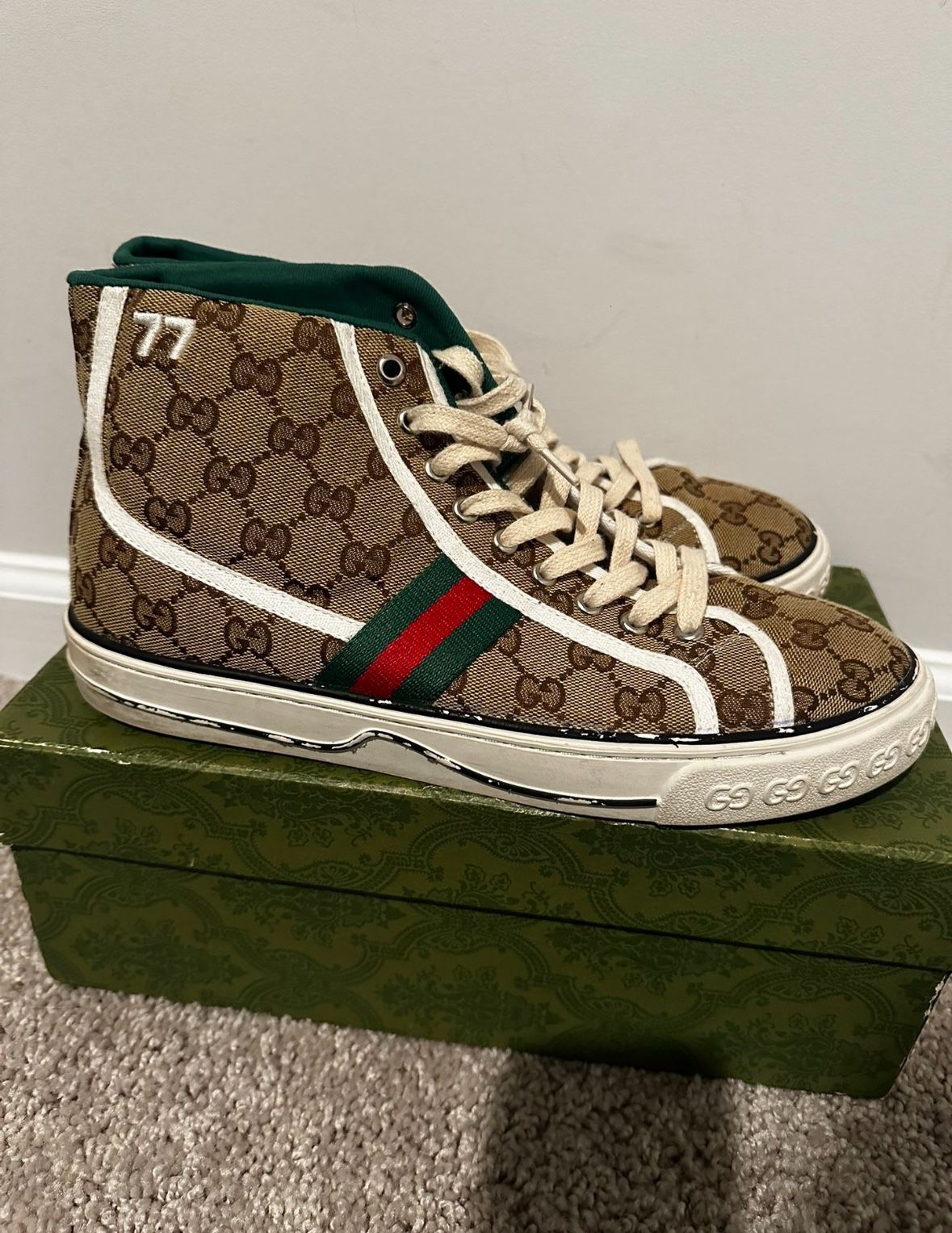 Gucci Sneakers