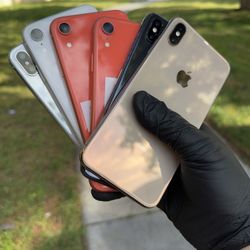 iPhone 8 / 8 Plus / X / XR / XS Max & Unlocked / International Available