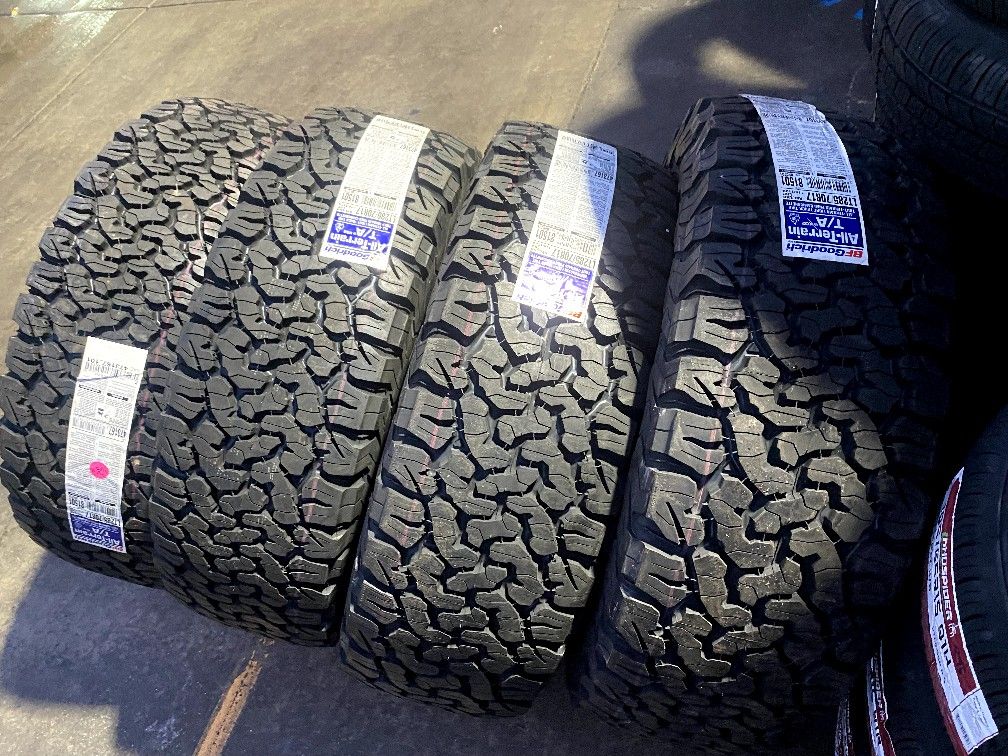 LT 285/70/17 BF GOODRICH NEW. 4 LLANTAS NUEVAS